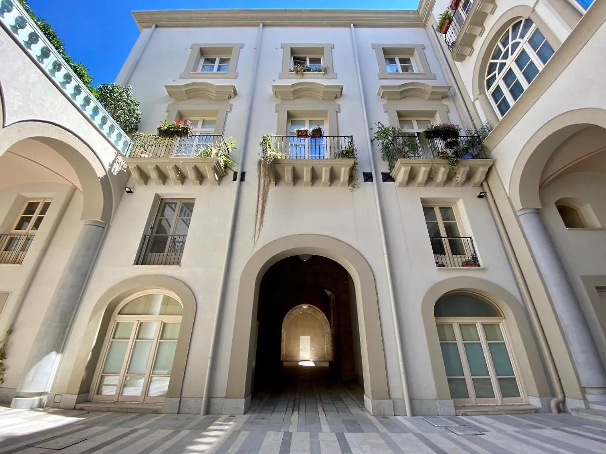 One Hotel Palermo 2*,