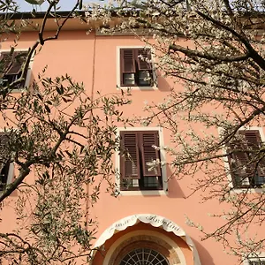 Angelini 2*, Lucca Italië